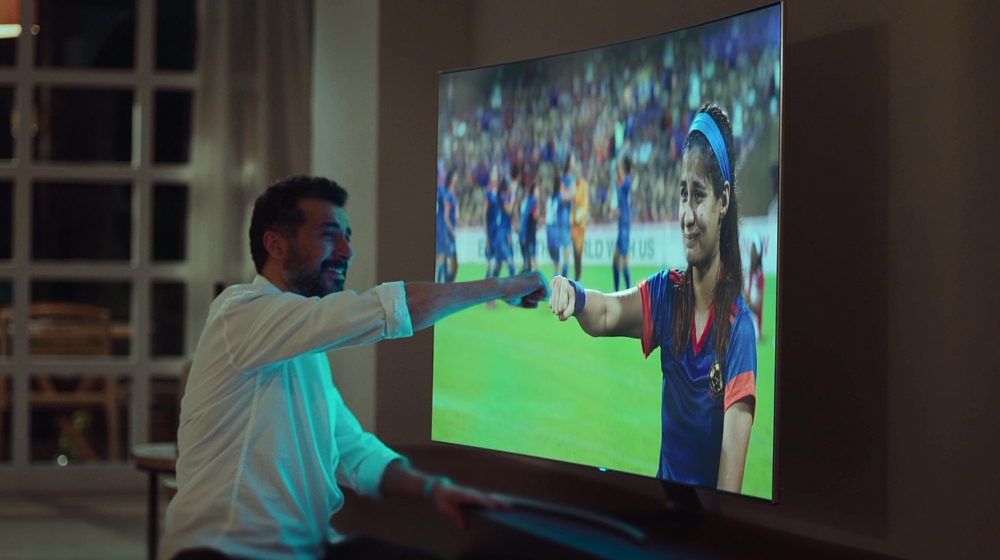 △삼성전자 인도법인에서 제작한 삼성 QLED TV 광고