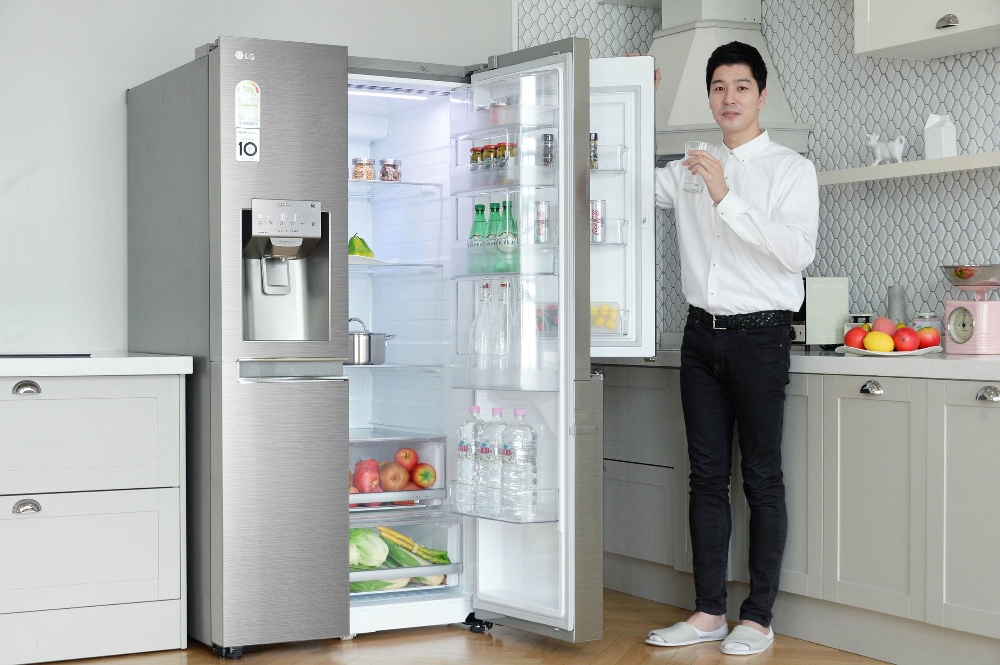 LG전자, 성능·편의성 높인 ‘2018년형 디오스 양문형냉장고’ 출시
