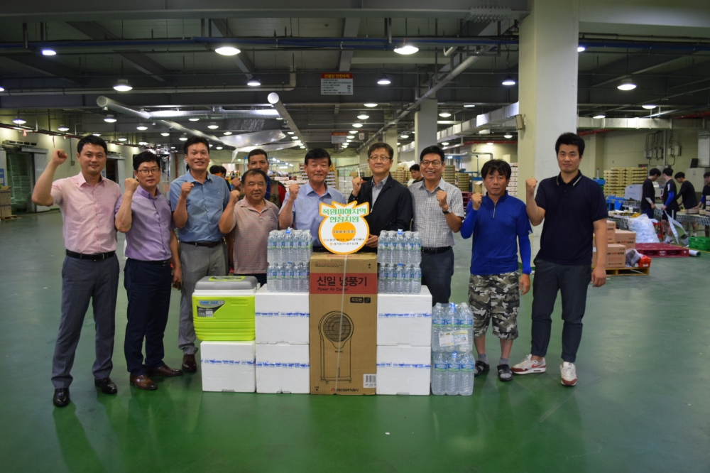 농협경제지주, 이천 복숭아 산지 폭염피해 현장 지원