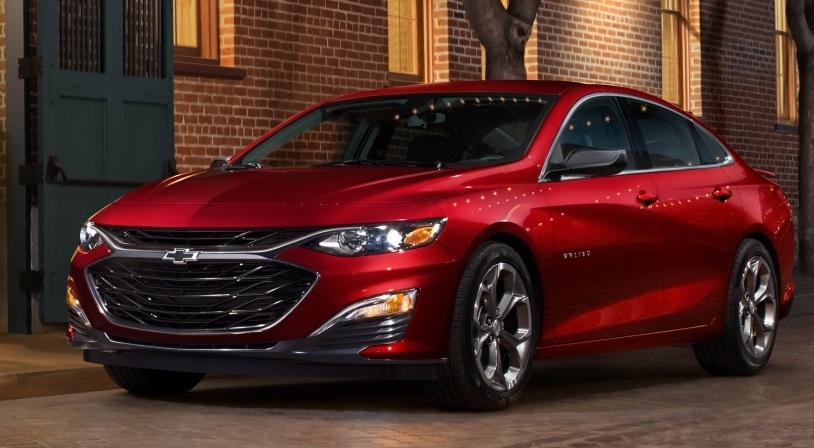 미국에서 공개된 2019 말리부 부분변경 모델의 RS트림(고급형). 출처 : GM.