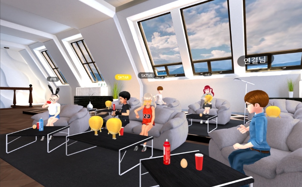 SKT ‘옥수수 소셜 VR’ 12일 출시…“가상현실 영화관 데이트 현실로”