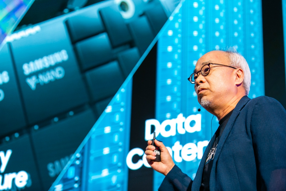 △17일 (현지 시간) 삼성전자가 미국 실리콘밸리에서 주최한 ‘삼성 테크 데이 2018’에서 미주 지역총괄 최주선 부사장이 개회사를 하고 있다.