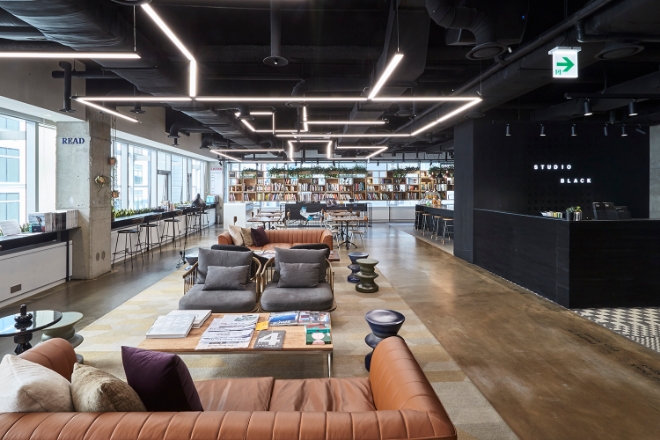 현대카드 스튜디오블랙 라운지 전경 / 사진 = 현대카드