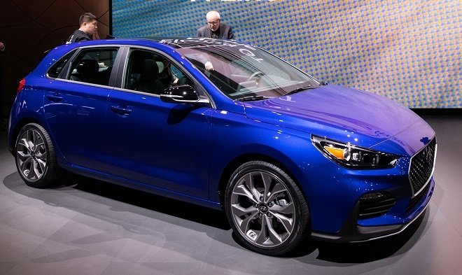 디트로이트 모터쇼에서 전시된 i30N라인(엘란트라 GT N Line). (사진=현대차)
