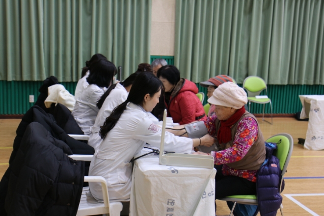 신협사회공헌재단, 한방의료봉사로 나눔 실천