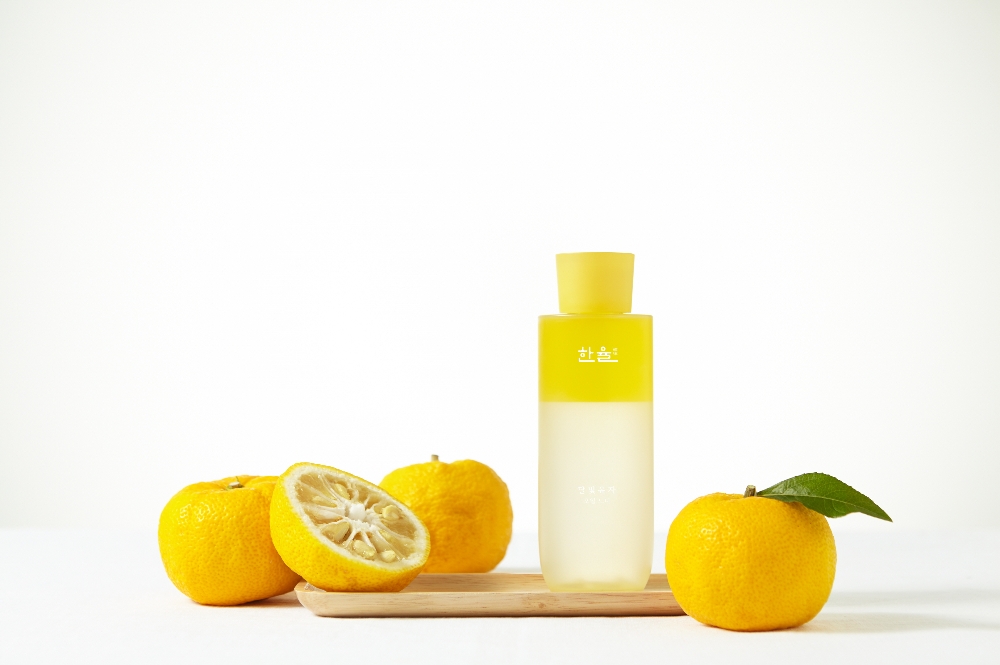 아모레퍼시픽 한율, '달빛유자 오일토너' 출시