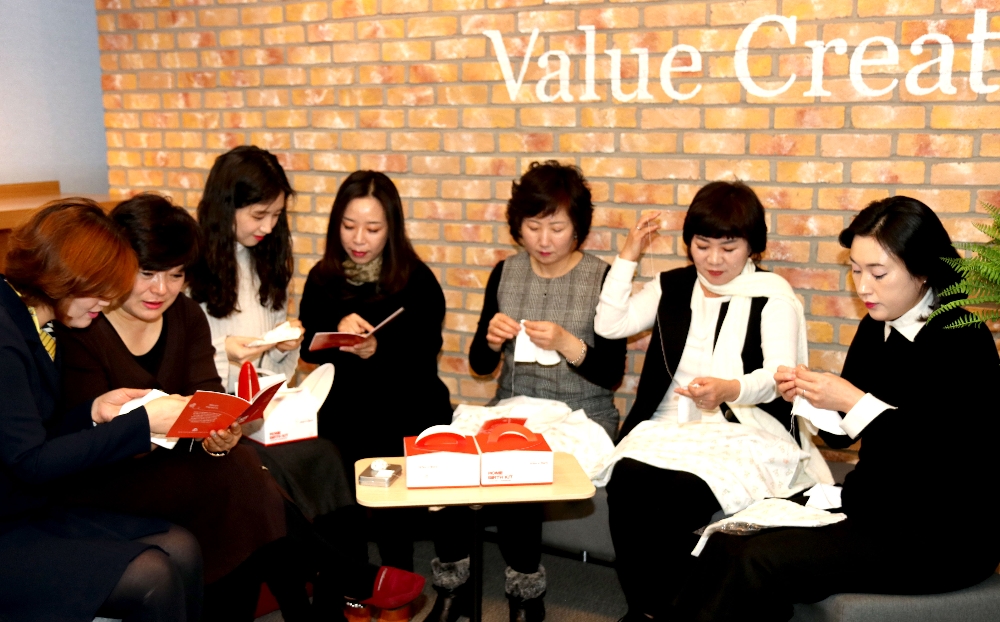 롯데푸드, 기후난민 산모·신생아 위한 '희망싸개 캠페인' 참여