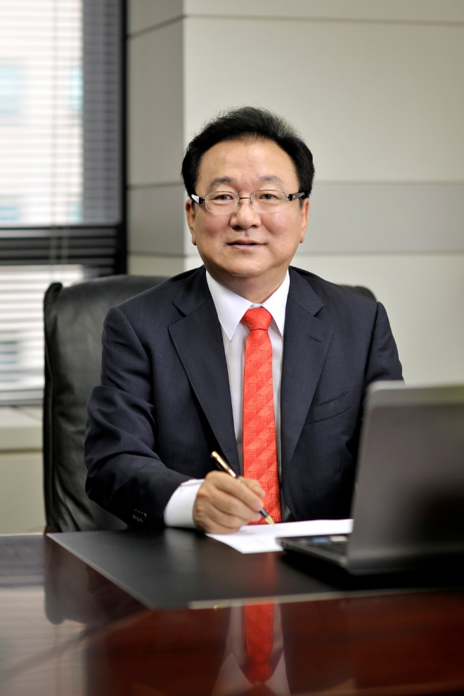 윤병묵 JT친애저축은행 대표이사 '7연임' 성공