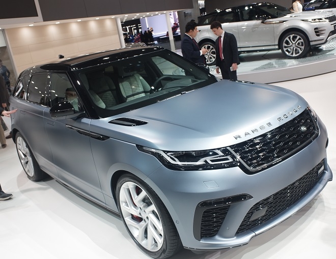 레인지로버 벨라 SV오토바이오그래피 다이내믹.