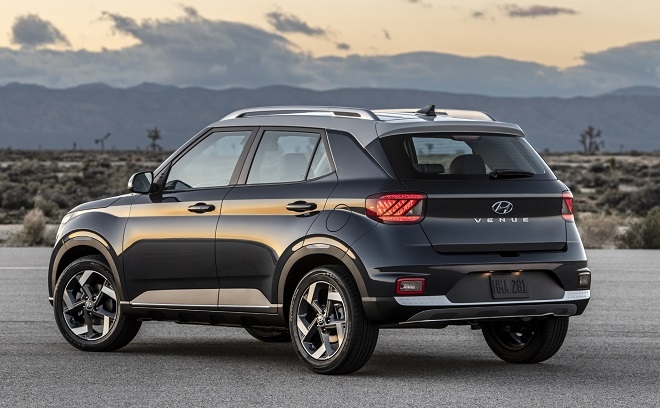 코나보다 작은 소형SUV 현대 베뉴, 뉴욕서 첫 선...하반기 국내 출시