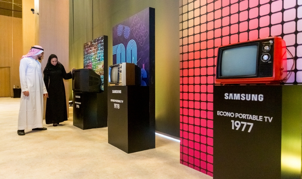 △삼성전자가 중동 행사장에서 준비한 이코노 TV 이후의 역사를 보여주는 TV 역사관/사진=삼성전자