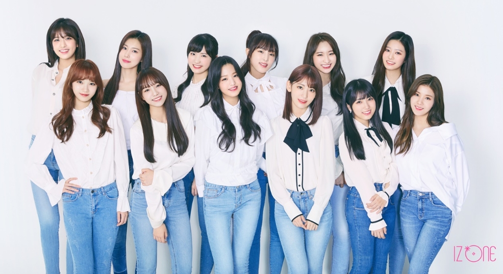 △한국케이블TV방송대상 음악 부문 수상작 프로듀스 48(엠넷)을 통해 데뷔한 한일 합작 여성 아이돌 그룹 아이즈원의 모습/사진=아이즈원 공식 프로필