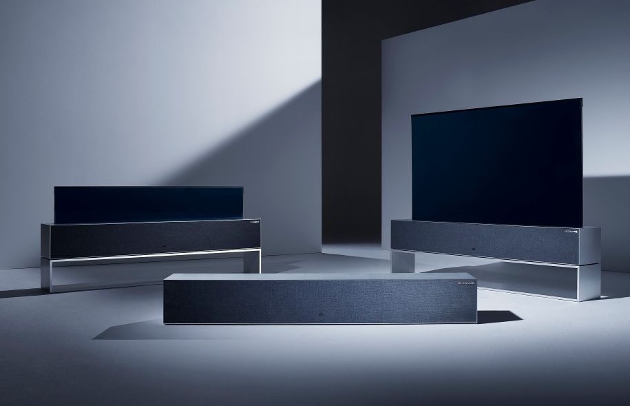 △제19회 인간공학 디자인상에서 '최고 혁신상'을 받은 'LG 시그니처 올레드 TV R' 제품 이미지/사진=LG전자