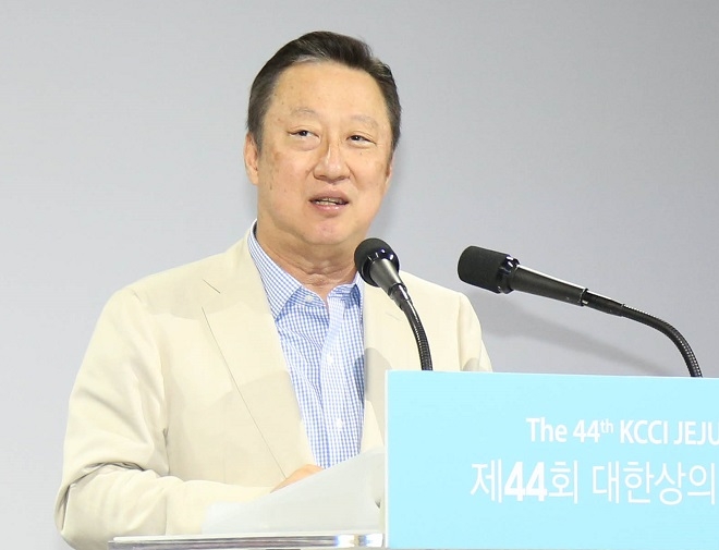 박용만 회장 "소재 국산화 위해 규제혁신 협조해 달라"