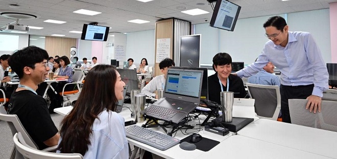 이재용 "SW인재 양성, 미래 위한 씨앗"...한국 IT경쟁력 선도 의지