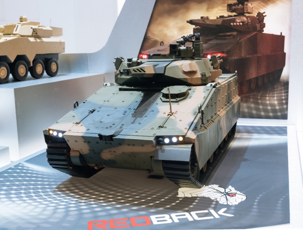 △한화 부스 속 레드백의 모습/사진=한화