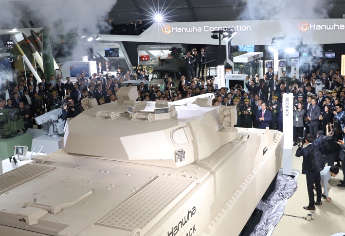 △한화디펜스의 미래형 장갑차 레드백의 모습/사진=한화디펜스