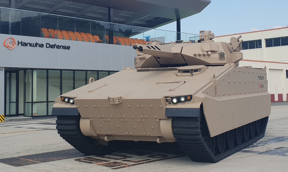 △한화디펜스의 레드백 장갑차 실물 모습/사진=한화디펜스