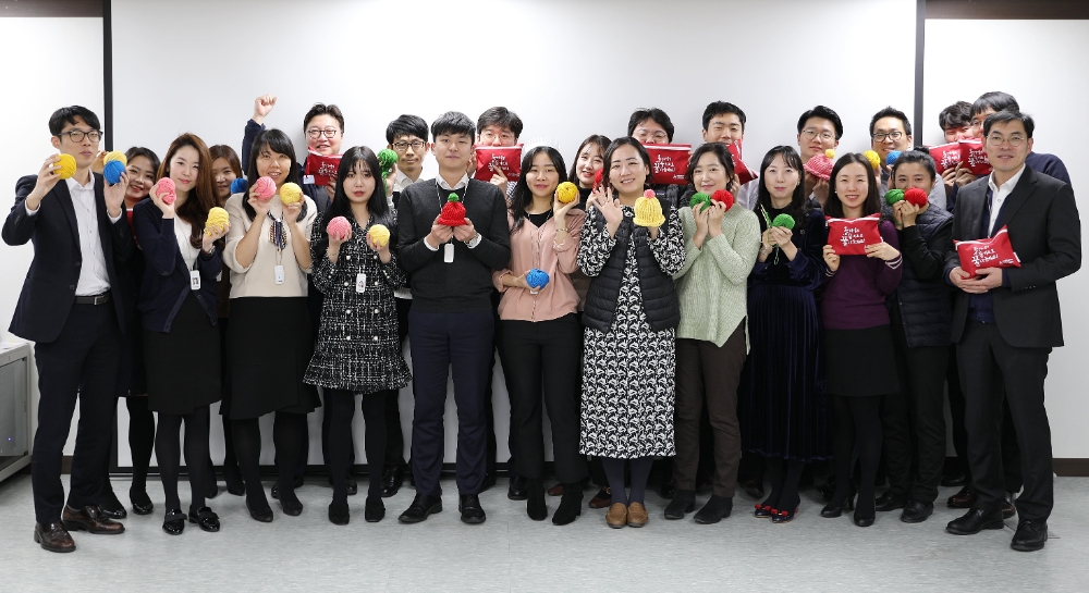 하나생명, 신생아 살리는 '사랑의 털모자 뜨기' 캠페인 진행
