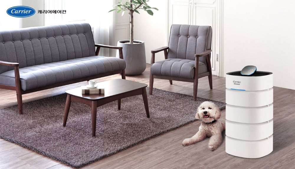 캐리어에어컨의 반려동물 전용 필터를 탑재한 캐리어 클라윈드 공기청정기 펫의 모습/사진=캐리어에어컨