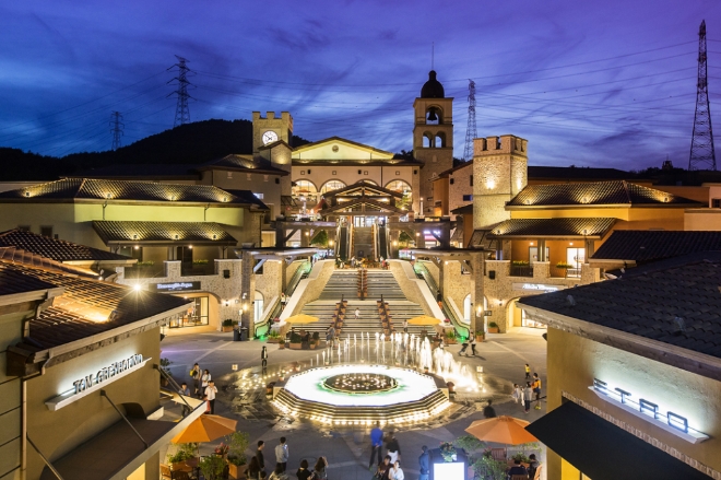 신세계사이먼 프리미엄 아울렛은 설 명절을 맞아 다음 달 2일까지 ‘설맞이 골든위크(GOLDEN WEEK)’를 개최한다. /사진=신세계그룹.