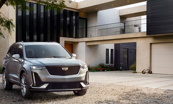 캐딜락 XT6.