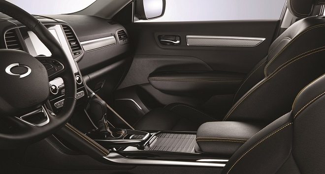 QM6 볼드 에디션 내부.