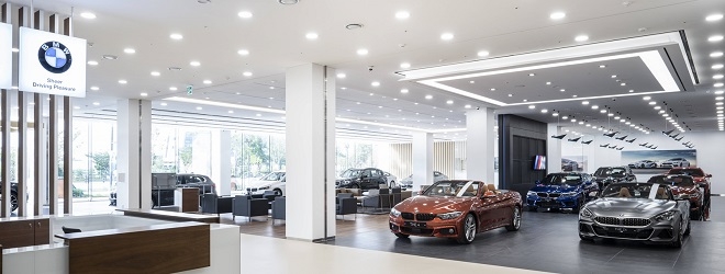 도이치 모터스의 BMW 수원 도이치오토월드 전시장