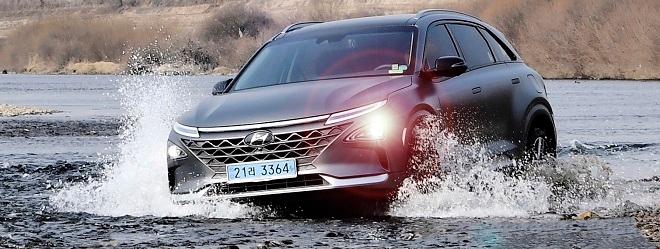 현대차 수소전기차 중형SUV 넥쏘.