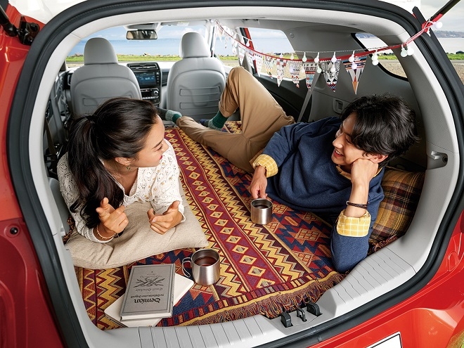 티볼리 에어 내부.