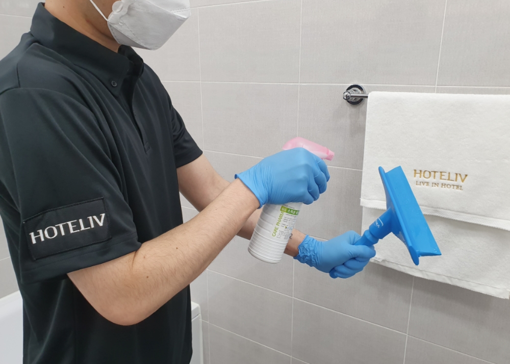 욕실,주방 청소 전문 '호텔리브' 서비스 / 사진=직방