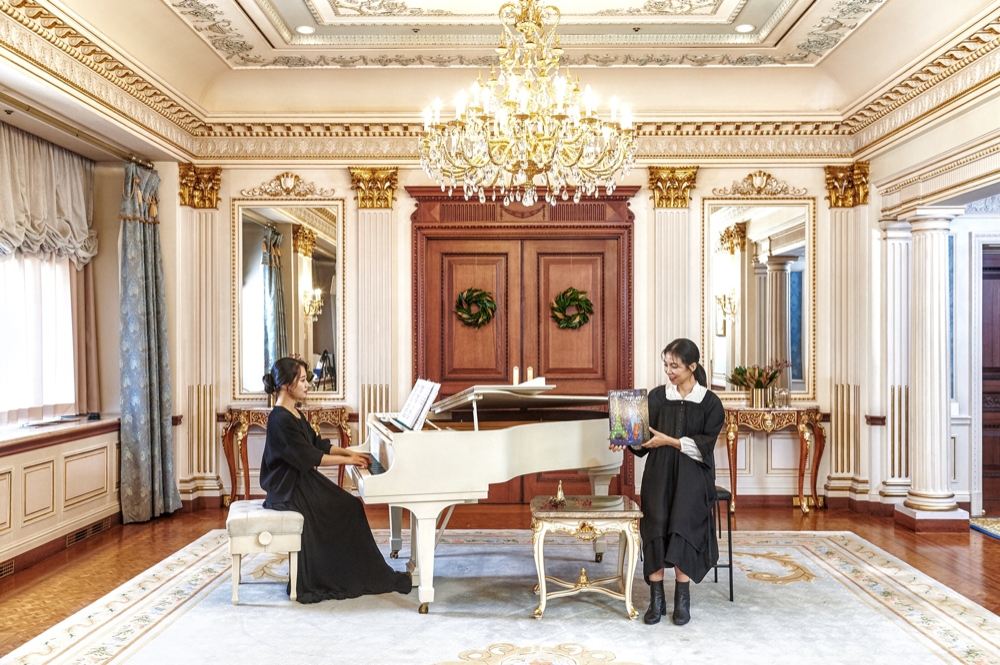 신라호텔의 메리 윈터 북콘서트 모습. / 사진제공 =호텔신라