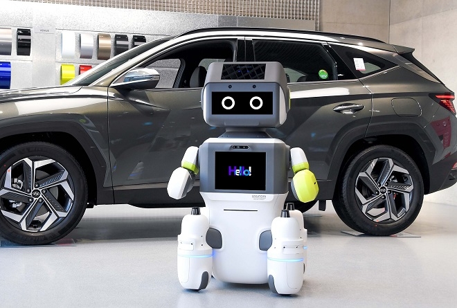 현대차그룹 비대면 고객 응대 서비스 로봇 'DAL-e'.