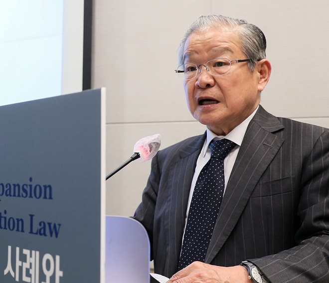 전경련 "집단소송제, 미국에서도 변호사 배만 불려"