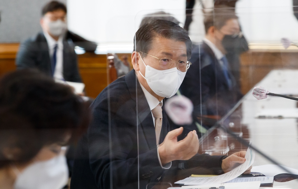 은성수 금융위원장이 1일 서울 중구 은행연합회에서 열린 은행장 간담회에서 발언하고 있다./사진=금융위원회(2021.4.1)