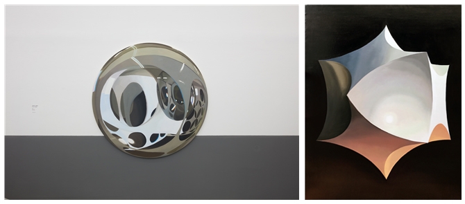 (좌)송민철 Arcs in space_Oil on Canvas_diameter 154cm_2018(우)송민철 Square moon / 캔버스위에 유화 / 130.5x162 / 2021