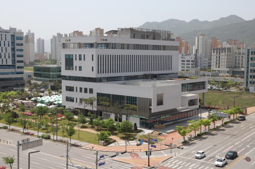 농협은행 충남영업본부 전경