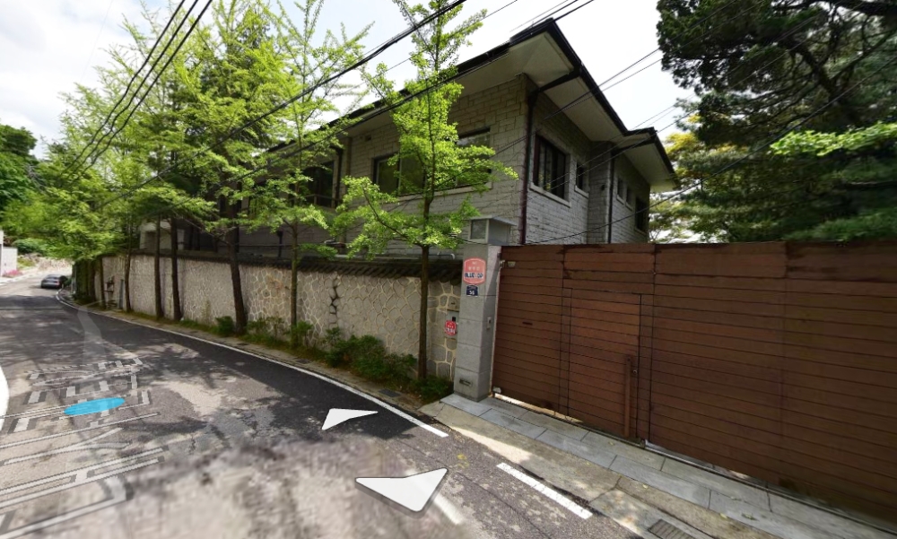 서울 성복구에 위치한 옛 정주영 현대그룹 명예회장 영빈관. 출처=네이버 거리지도 갈무리.