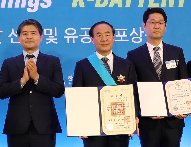 전영현 삼성SDI 사장 "배터리 시장, 2025~2026년 메모리 반도체 수준으로 성장"