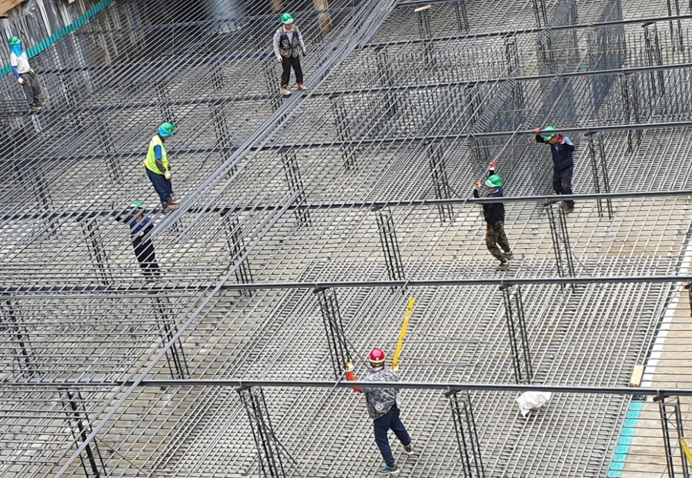 높이조절 바체어를 이용한 시공현장 / 사진제공=반도건설