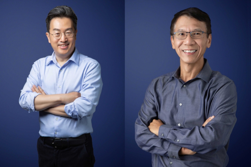 (왼쪽부터) 강한승 쿠팡 대표, 투안 팸 쿠팡 CTO/사진제공=쿠팡