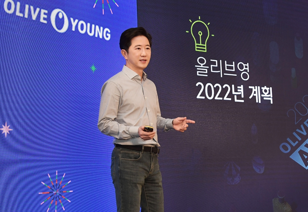 CJ그룹이 24일 조기 임원이사를 단행한 가운데 구창근 CJ올리브영 대표가 CJ ENM 엔터 부문 대표로 내정됐다./사진=본사 DB