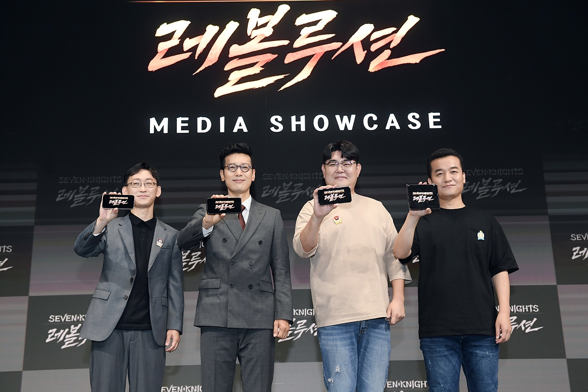 (왼쪽부터) 김남경 넷마블 사업본부장_박영재 넷마블 사업그룹장_김정민 넷마블넥서스 대표_안준석 넷마블넥서스 개발총괄. 사진=넷마블