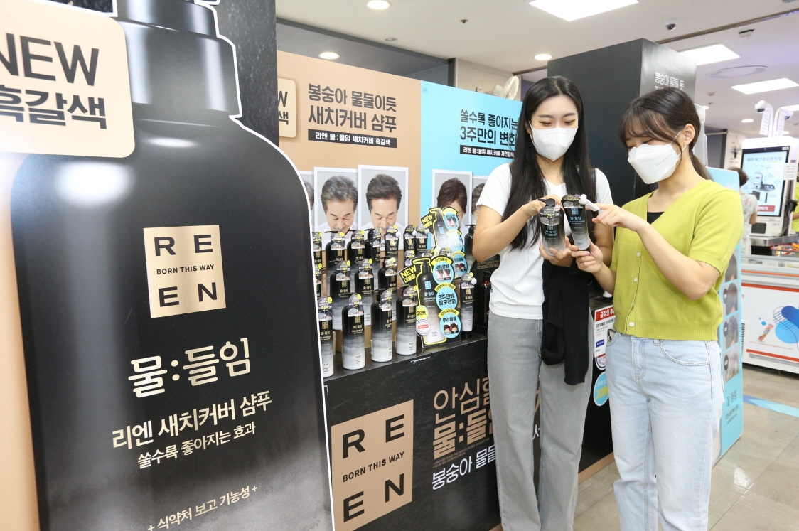 모다모다가 키운 염색샴푸 시장에 LG생활건강, 아모레퍼시픽 등 국내 대기업과 중소 브랜드가 참전하며 판이 커지고 있다./사진제공=LG생활건강