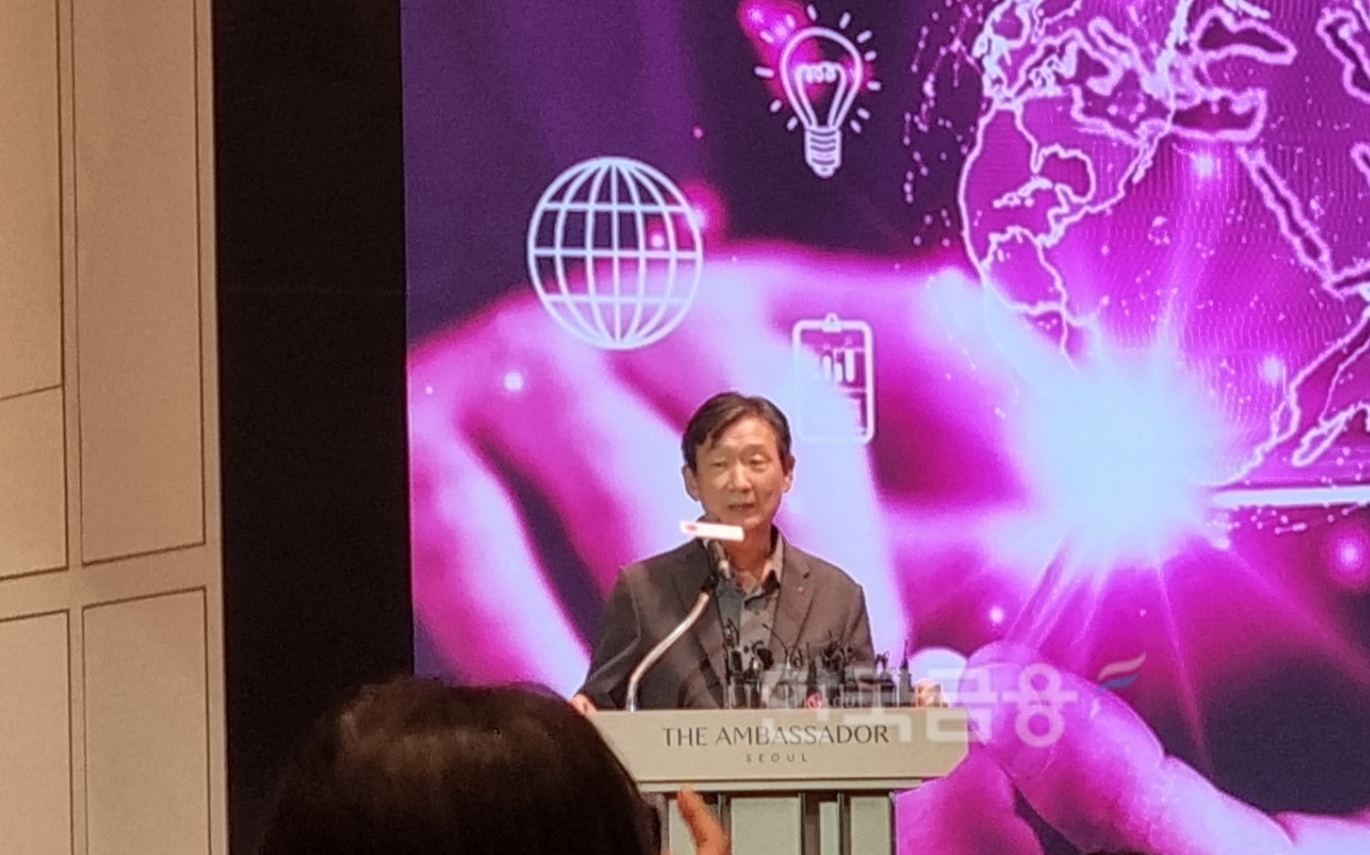 황현식 LG유플러스 대표이사. 사진=정은경 기자