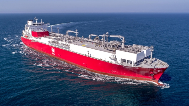 한국조선해양은 최근 엑셀러레이트 에너지(Excelerate Energy)와 17만 입방미터(m³)급 LNG-FSRU 1척에 대한 건조 계약을 체결했다. 사진=한국조선해양.
