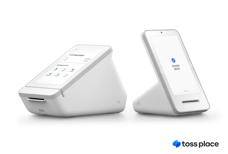 토스플레이스가 내년 초 본격적인 사업 개시를 앞두고 결제단말기를 공개했다. /사진제공=토스플레이스