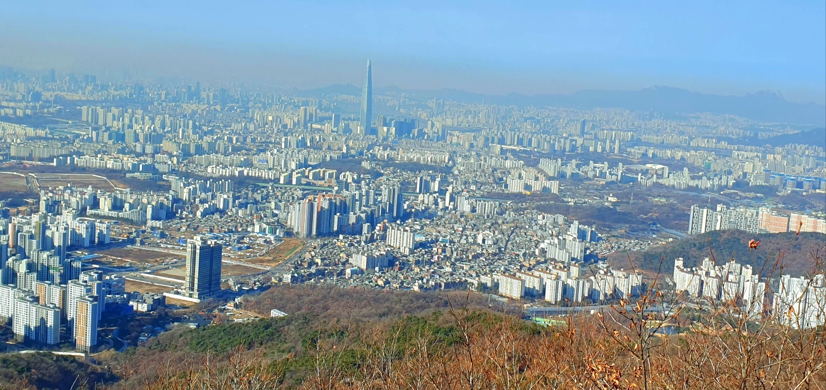 남한산성에서 바라본 서울 동남권./사진=주현태 기자