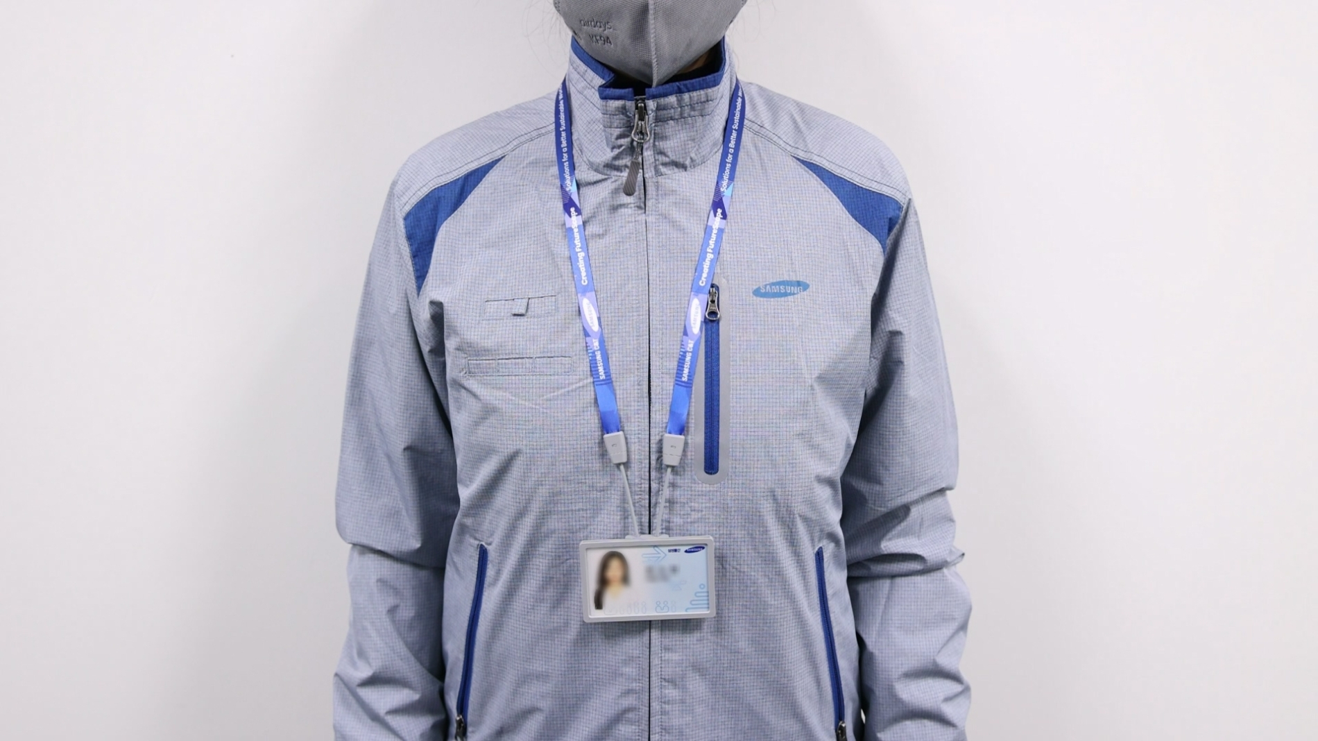 사원증 케이스 패용 사진 / 사진제공=삼성물산 건설부문