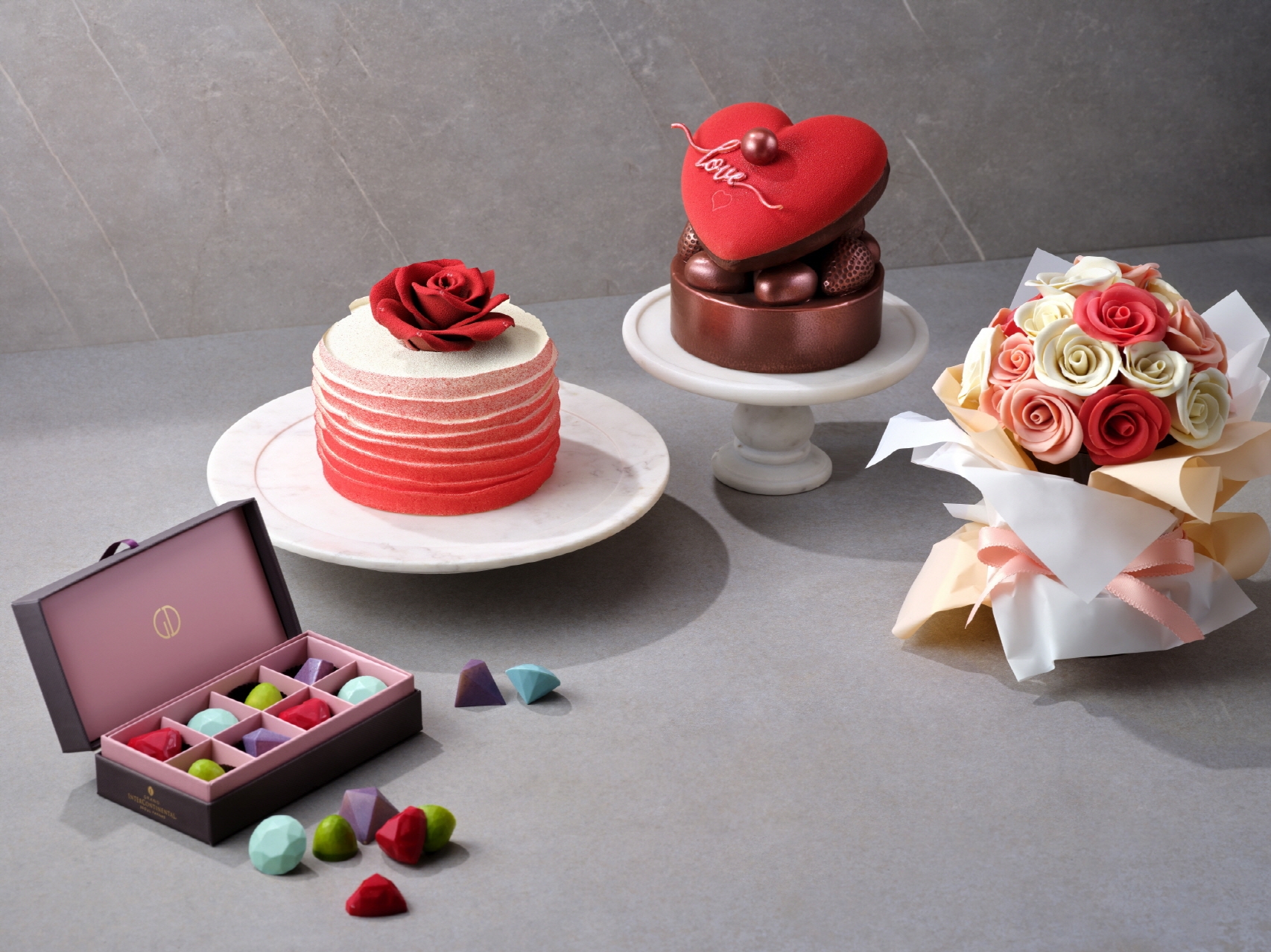 인터컨티넨탈 파르나스 밸런타인 케이크./ 사진제공 = 인터컨티넨탈 파르나스